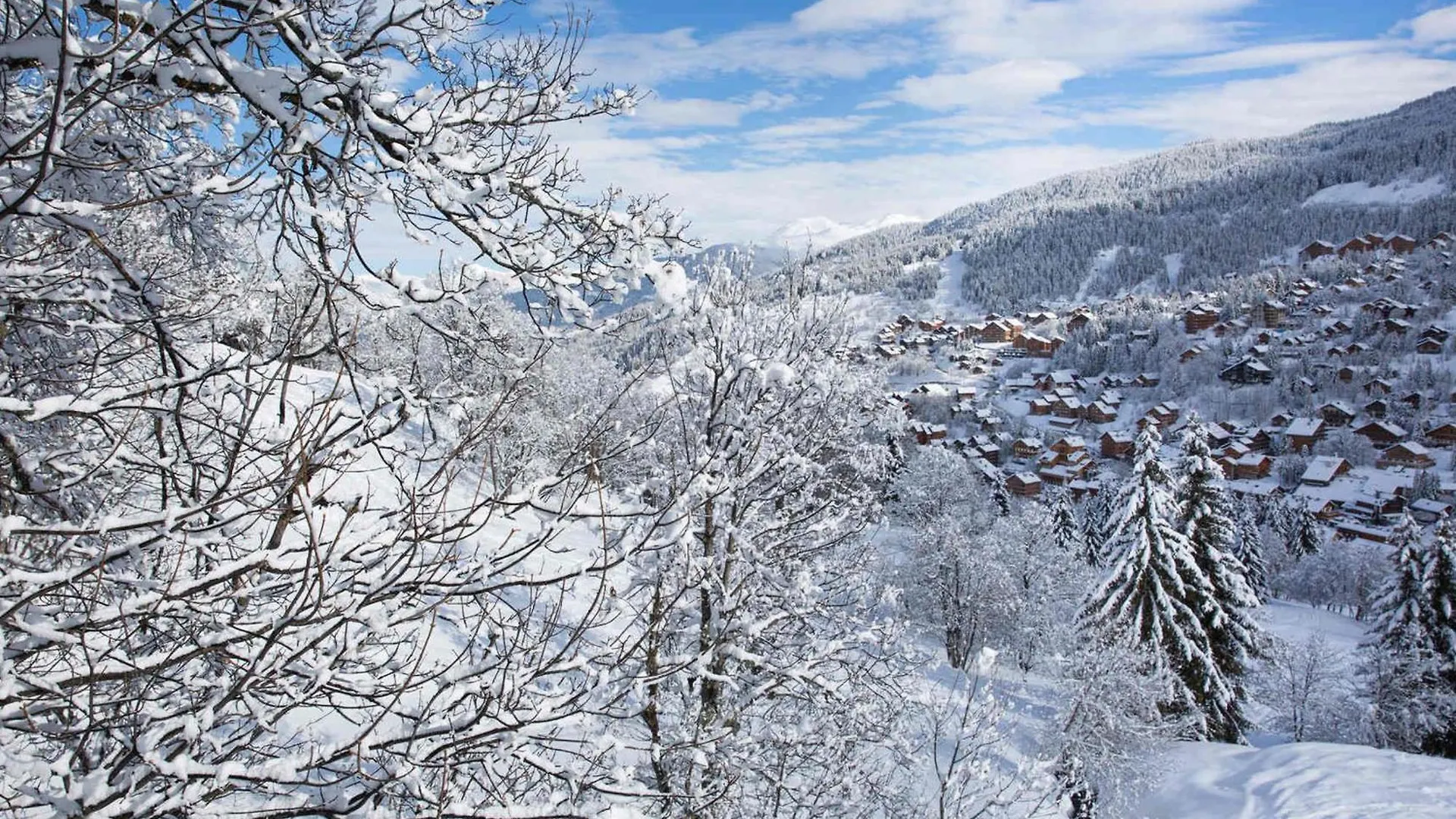 Appartement Idealement Situe, Skis Aux Pieds, Proche Commerces, 2 Pieces Pour 4 Personnes - Fr-1-182-230 Les Allues